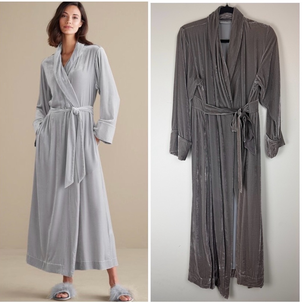 SOFT SURROUNDINGS Silk Velvet Robe size Small